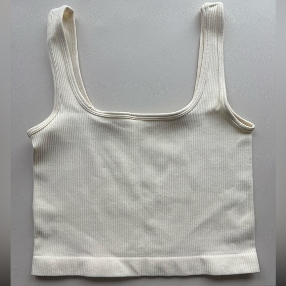 OQQ Tops - Amazon Cream Ribbed Cropped Tank Top